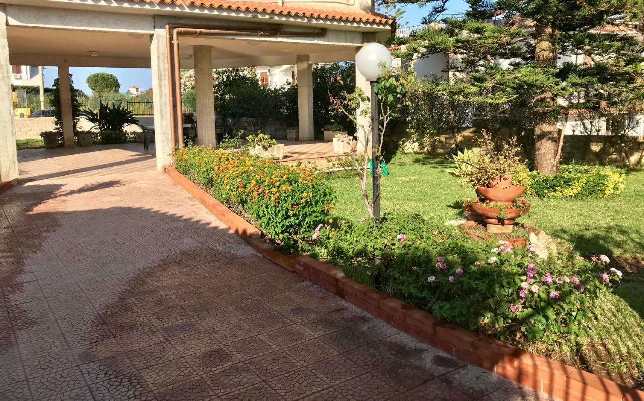 Villa Tetide - Fontane Bianche Kültér fotó